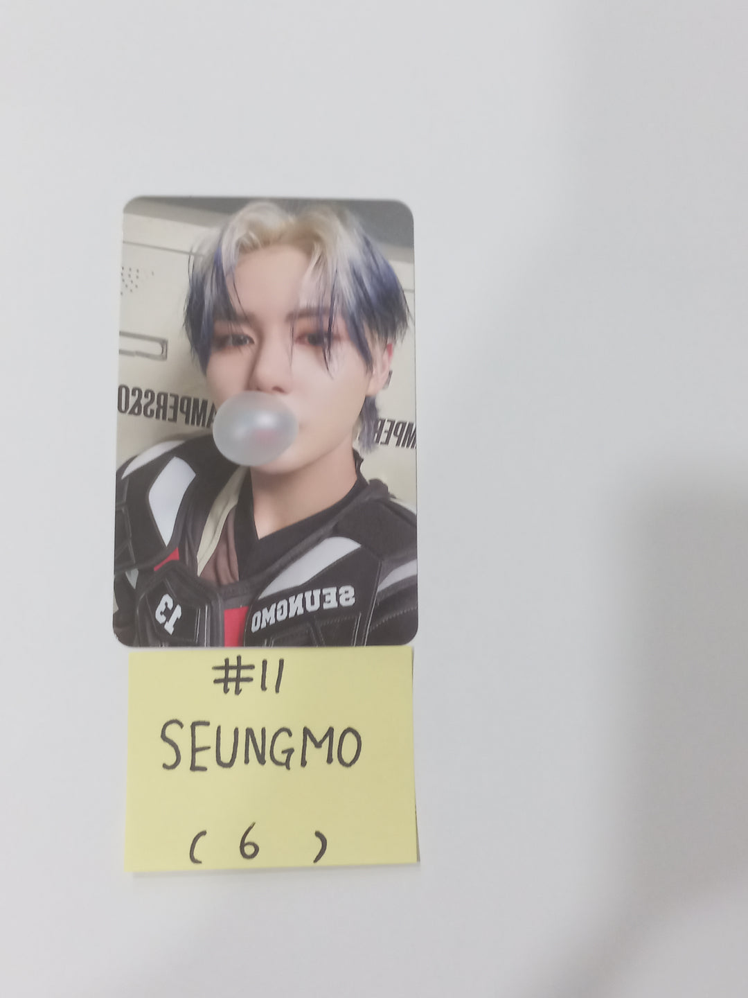 AMPERS&amp;ONE "ONE HEARTED" - Official Photocard [24.3.28] - HALLYUSUPERSTORE