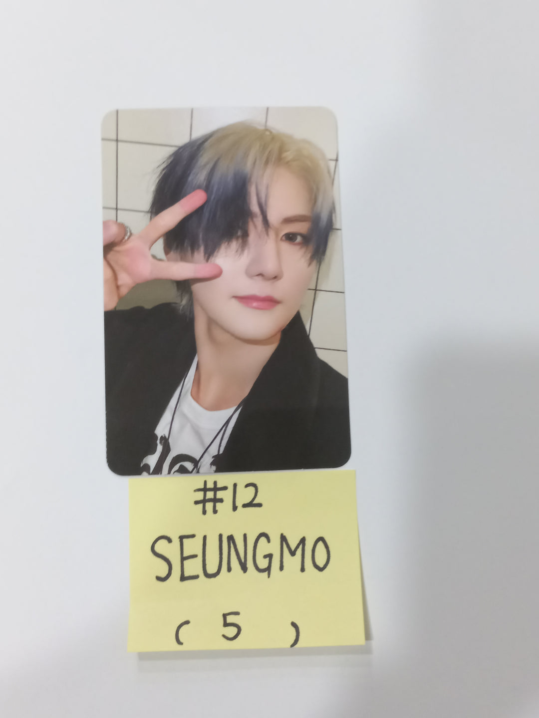 AMPERS&amp;ONE "ONE HEARTED" - Official Photocard [24.3.28] - HALLYUSUPERSTORE
