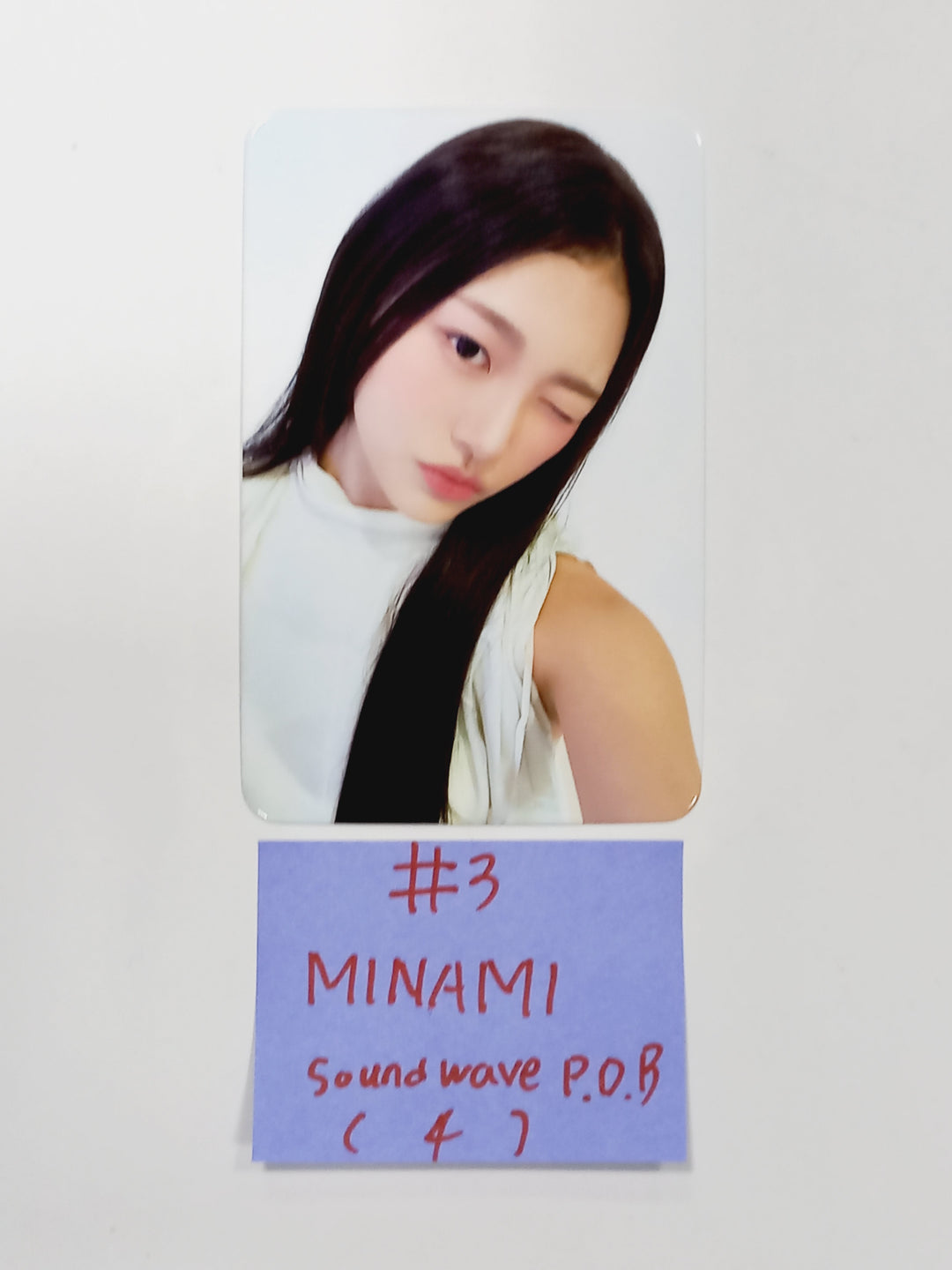 RESCENE "Re:Scene" - Soundwave Pre-Order Benefit Photocard [PLVE Ver.] [24.3.29] - HALLYUSUPERSTORE