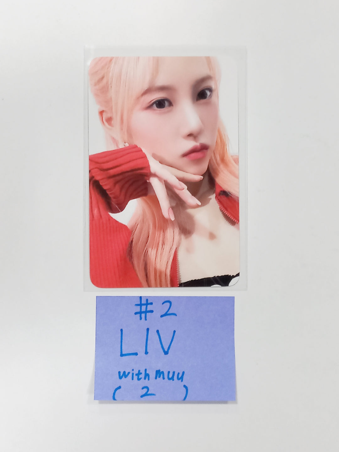 RESCENE "Re:Scene" - Withmuu Pre-Order Benefit Photocard [24.3.29] - HALLYUSUPERSTORE