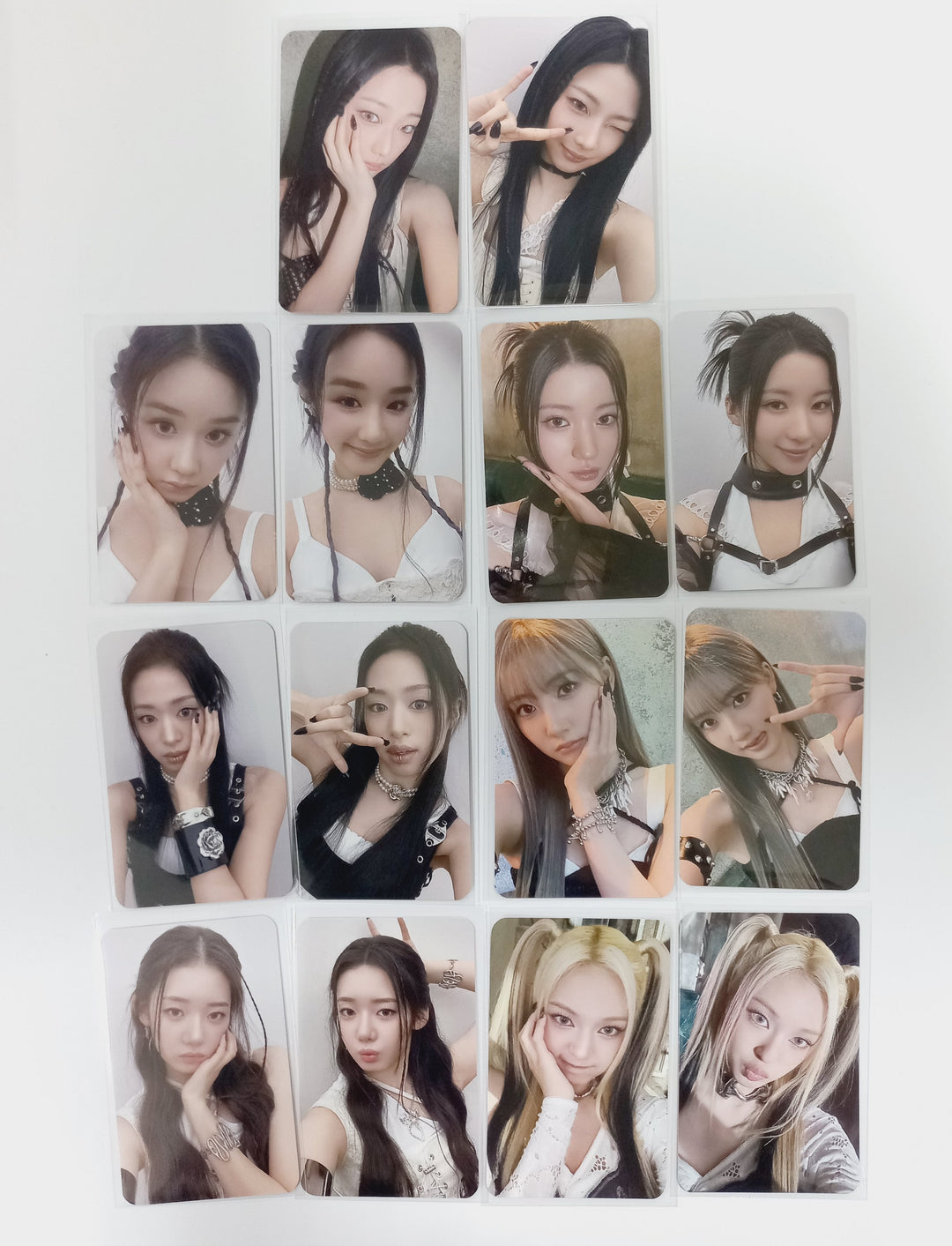 BABYMONSTER "BABYMONS7ER" - Soundwave Lucky Draw Event Photocard [24.4.1] - HALLYUSUPERSTORE