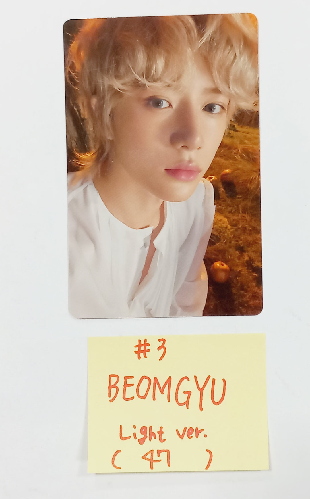 TXT "minisode 3: TOMORROW" - Official Photocard [Light Ver.] [24.4.4] - HALLYUSUPERSTORE