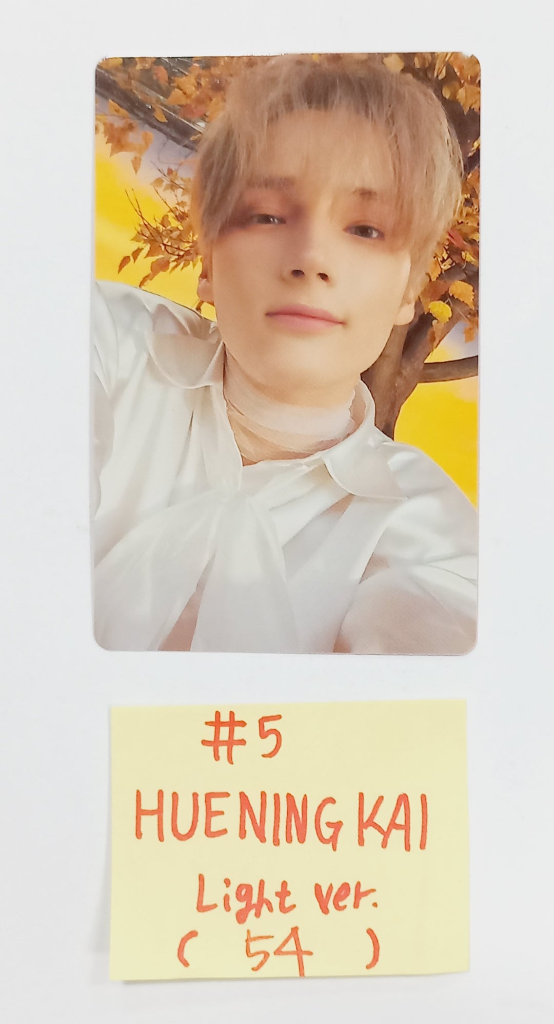 TXT "minisode 3: TOMORROW" - Official Photocard [Light Ver.] [24.4.4] - HALLYUSUPERSTORE