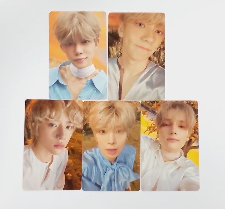 TXT "minisode 3: TOMORROW" - Official Photocard [Light Ver.] [24.4.4] - HALLYUSUPERSTORE