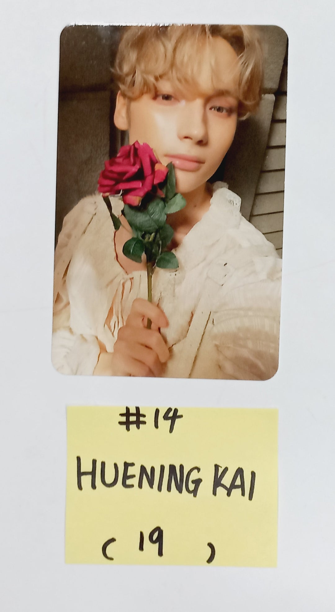 TXT "minisode 3: TOMORROW" - Official Photocard [24.4.4] - HALLYUSUPERSTORE