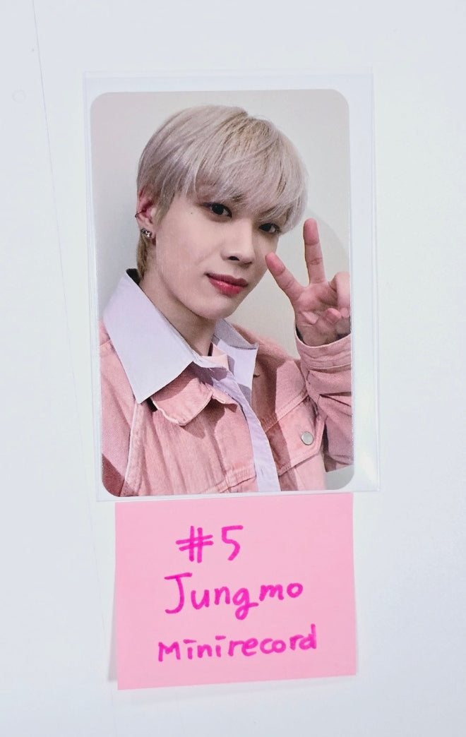 Catch The Young  "Fragments of Odyssey" 2nd Mini Album - Minirecord Fansign Event Photocard [24.4.9] - HALLYUSUPERSTORE