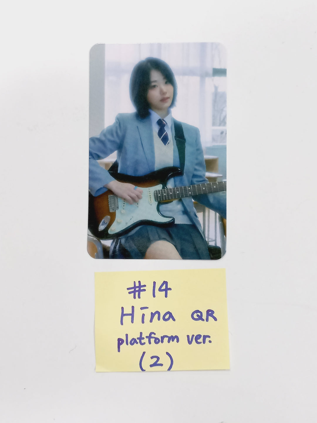 QWER "MANITO" - Official Photocard [Platform Ver.] [24.4.9] - HALLYUSUPERSTORE