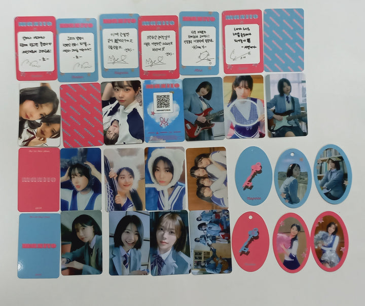 QWER "MANITO" - Official Photocard [Platform Ver.] [24.4.9] - HALLYUSUPERSTORE