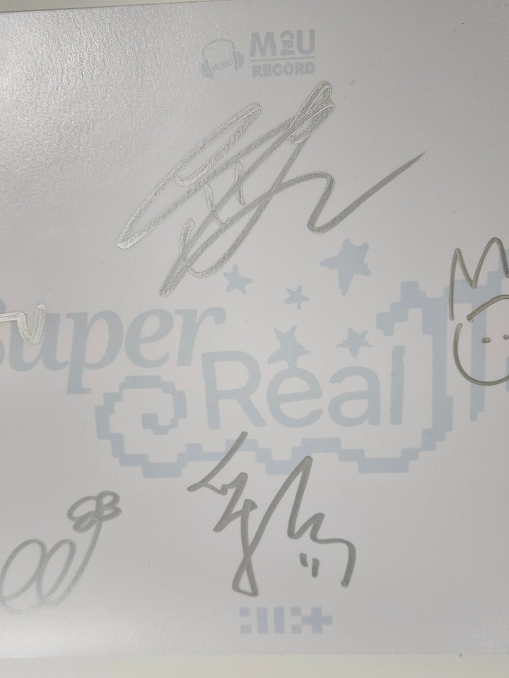 ILLIT "SUPER REAL ME" - Hand Autographed(Signed) Paper [24.4.15] - HALLYUSUPERSTORE