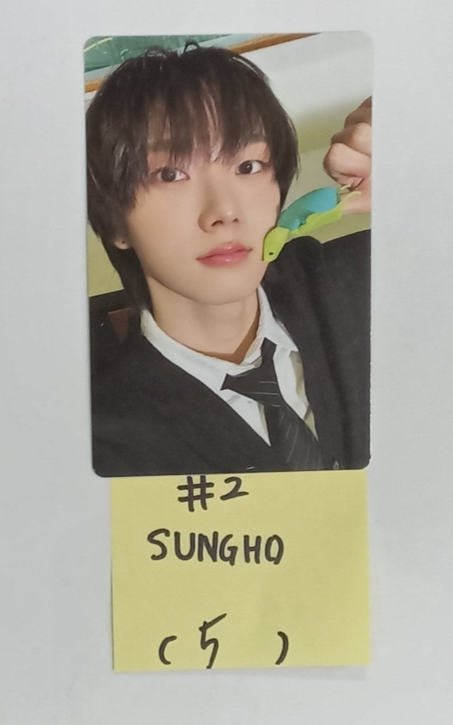 Boynextdoor  "HOW?" - Official Photocard [Sungho, Riwoo, Jaehyun] [24.4.16] - HALLYUSUPERSTORE