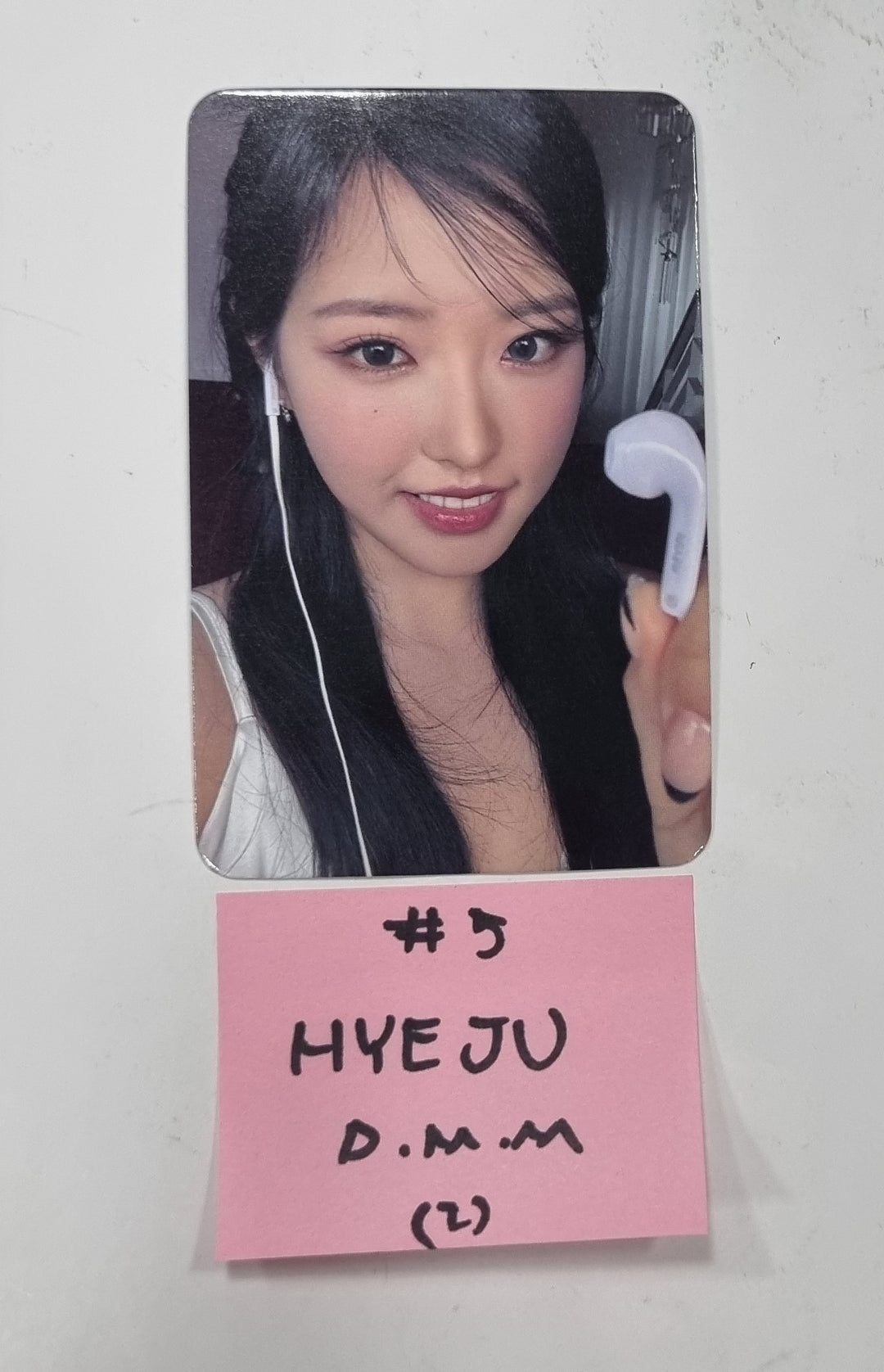 Loossemble "One of a Kind" - Dear My Muse Fansign Event Photocard [24.4.18] - HALLYUSUPERSTORE