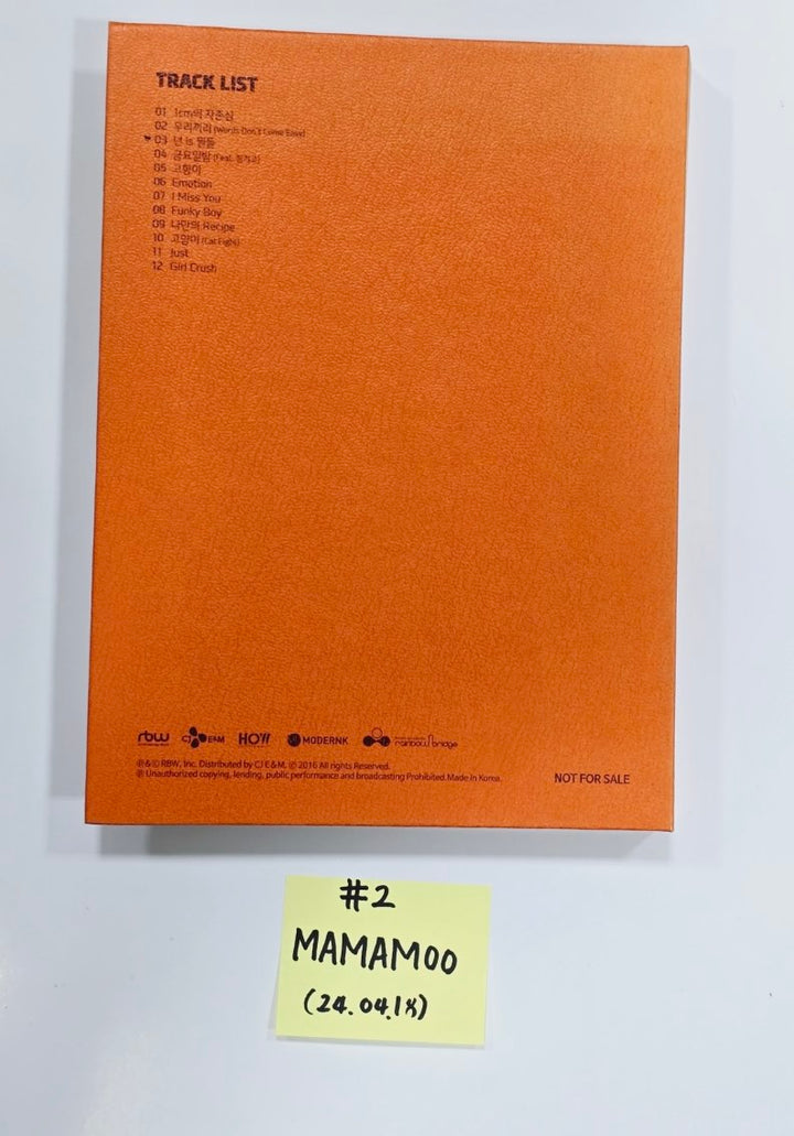 Mamamoo and Solar, Whee In, Hwasa, Moonbyul (of Mamamoo) - Hand Autographed(Signed) Promo Album [24.4.18] - HALLYUSUPERSTORE