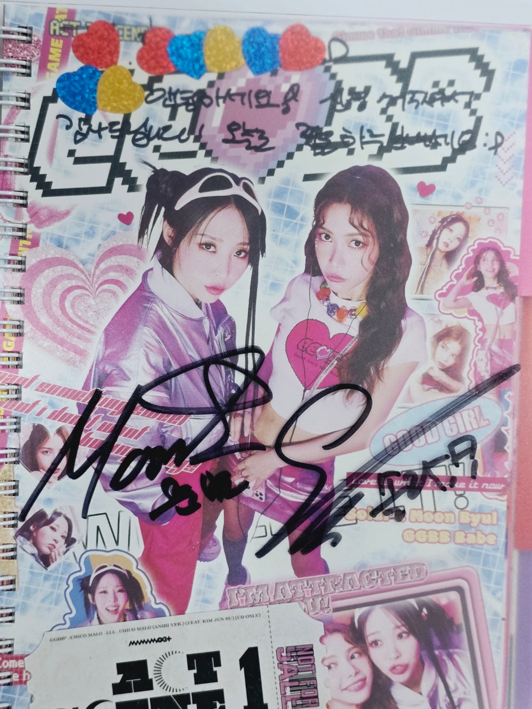 Mamamoo and Solar, Whee In, Hwasa, Moonbyul (of Mamamoo) - Hand Autographed(Signed) Promo Album [24.4.18] - HALLYUSUPERSTORE