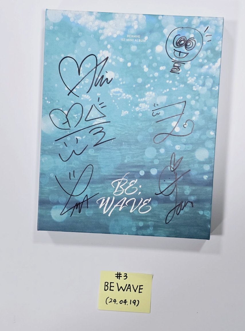Loossemble "One of a Kind". BEWAVE "BE;WAVE" - Hand Autographed(Signed) Promo Album [24.4.19] - HALLYUSUPERSTORE