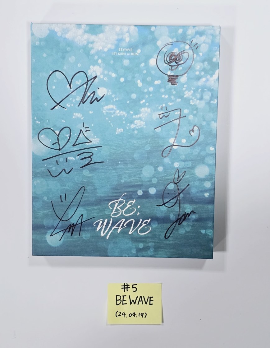 Loossemble "One of a Kind". BEWAVE "BE;WAVE" - Hand Autographed(Signed) Promo Album [24.4.19] - HALLYUSUPERSTORE