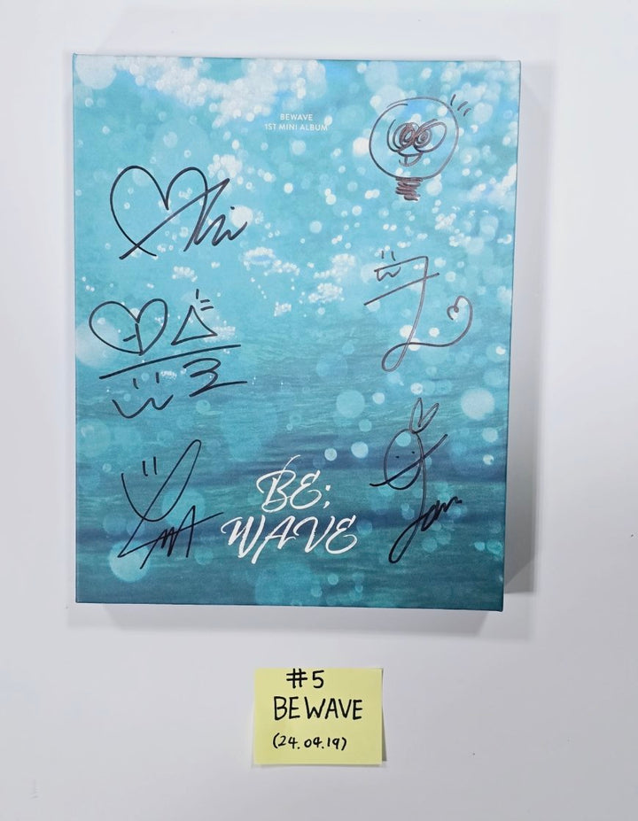 Loossemble "One of a Kind". BEWAVE "BE;WAVE" - Hand Autographed(Signed) Promo Album [24.4.19] - HALLYUSUPERSTORE