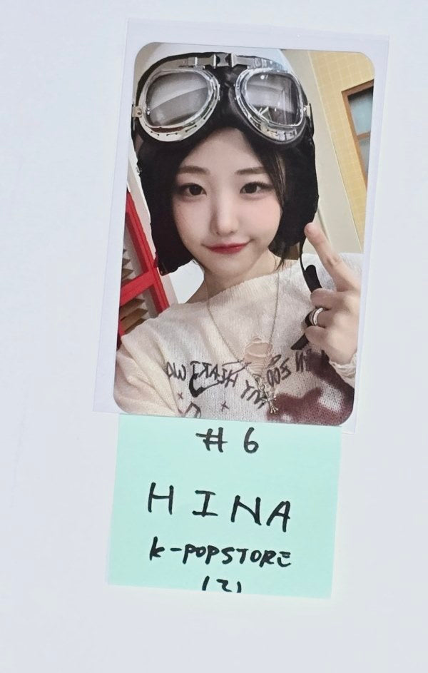 QWER "Manito" - K-Pop Store Fansign Event Photocard [24.4.19] - HALLYUSUPERSTORE
