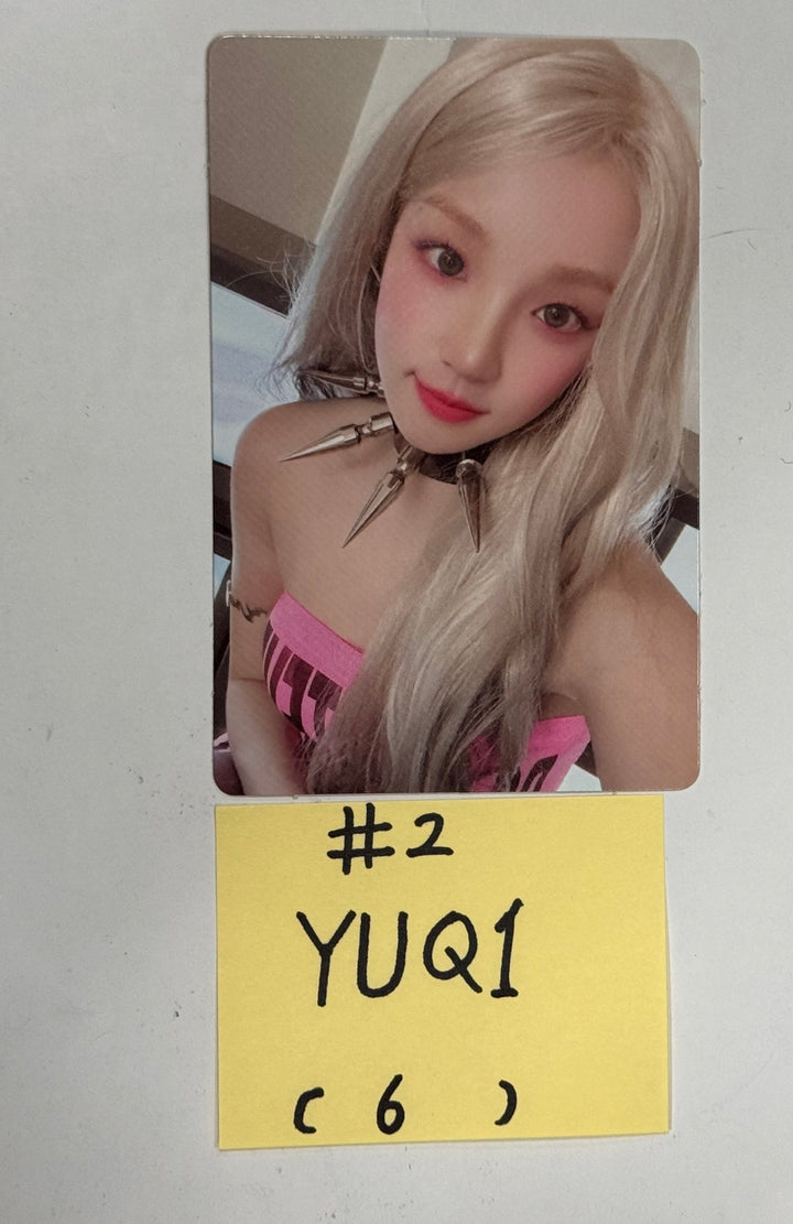 YUQI (Of (G) I-DLE) "YUQ1" - Official Photocard, ID Photo [24.4.24] - HALLYUSUPERSTORE