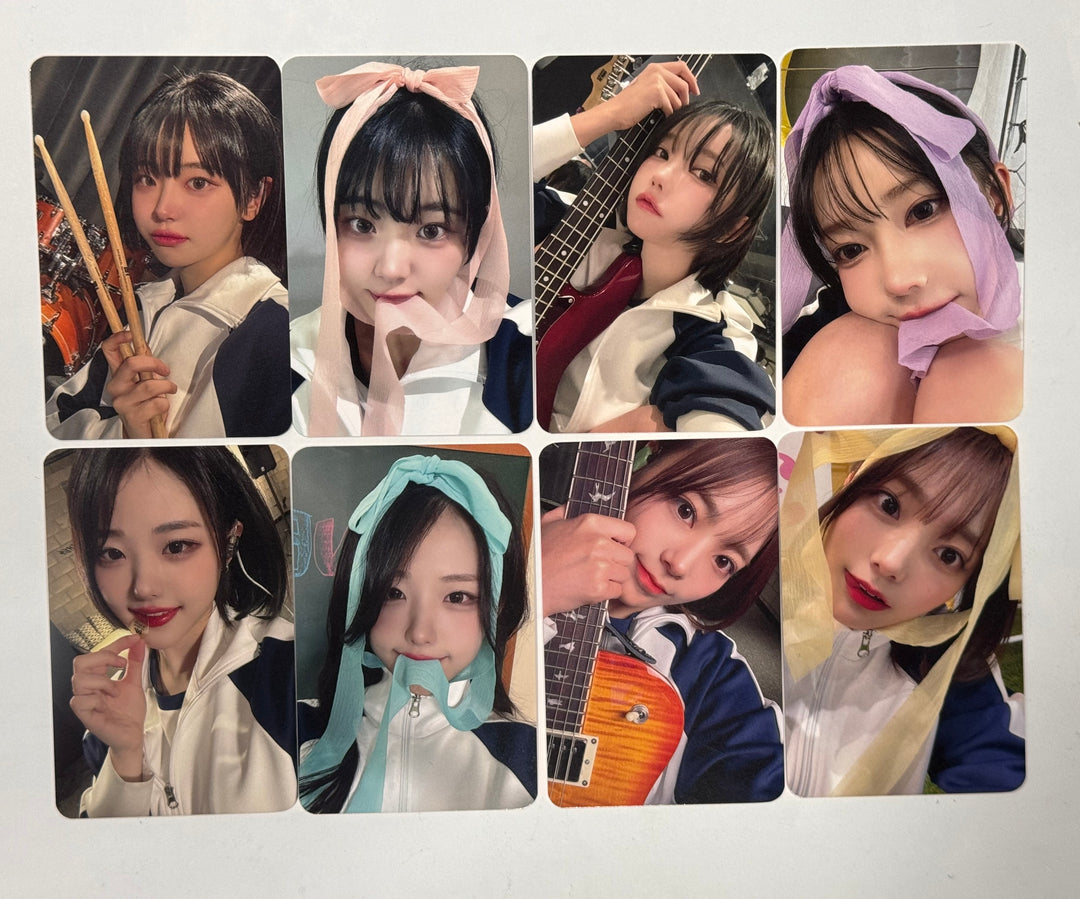 QWER "MANITO" - Beat Road Fansign Event Photocard [24.4.24] - HALLYUSUPERSTORE