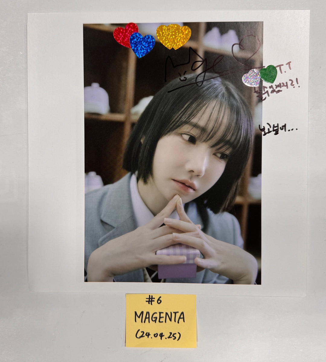 QWER "MANITO" - A Cut Page From Fansign Event Album [24.4.25] - HALLYUSUPERSTORE
