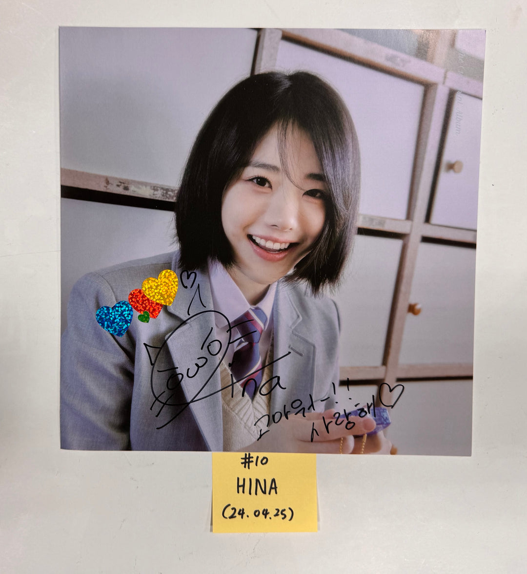 QWER "MANITO" - A Cut Page From Fansign Event Album [24.4.25] - HALLYUSUPERSTORE