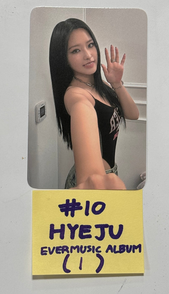 Loossemble "One of a Kind" - Official Photocard [Ever Music Album Ver.] [24.4.26] - HALLYUSUPERSTORE