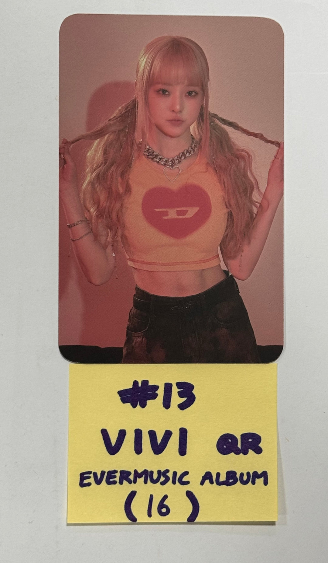 Loossemble "One of a Kind" - Official Photocard [Ever Music Album Ver.] [24.4.26] - HALLYUSUPERSTORE