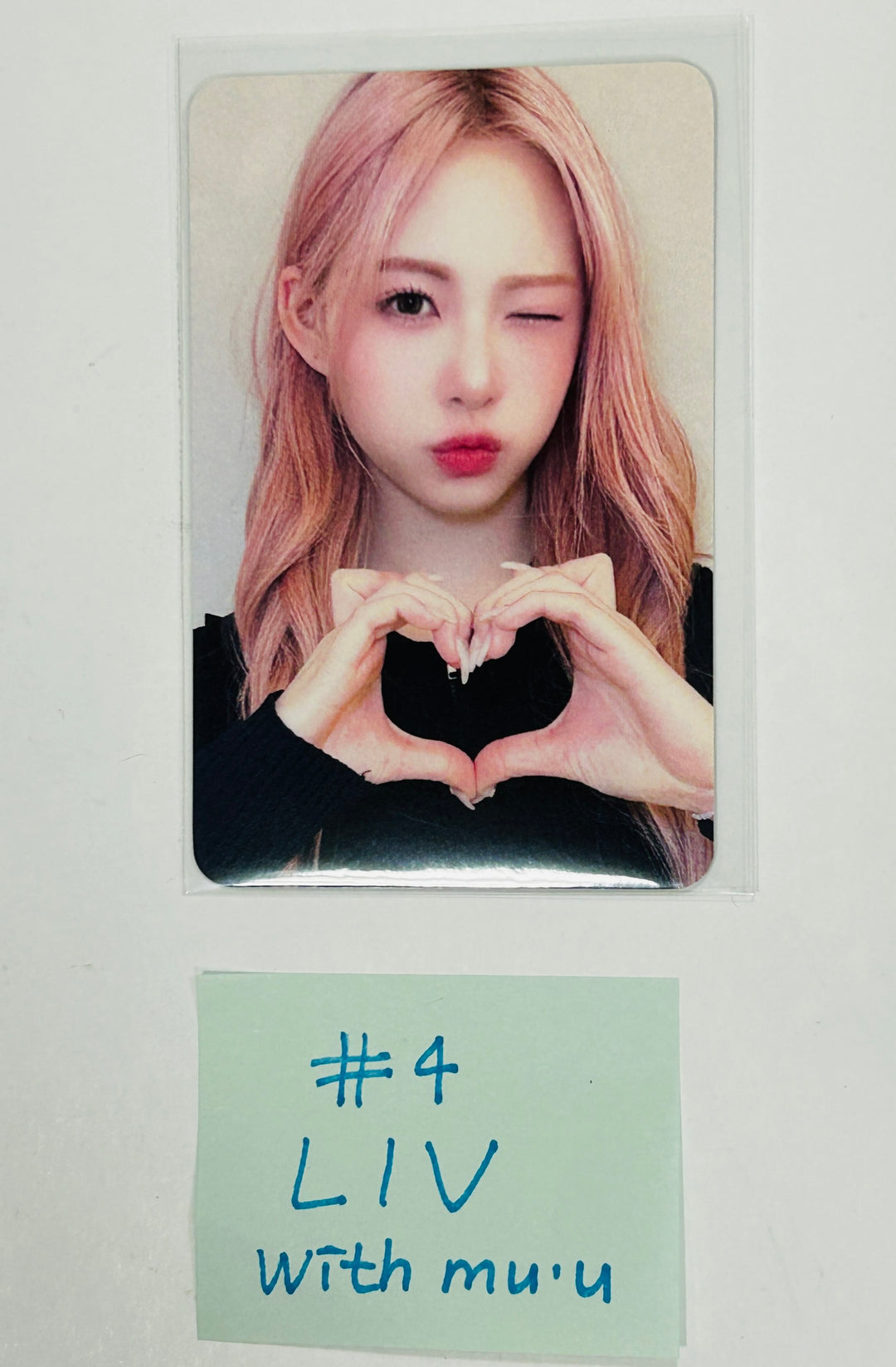 RESCENE "Re:Scene" - Withmuu Fansign Event Photocard Round 2 [24.4.29] - HALLYUSUPERSTORE