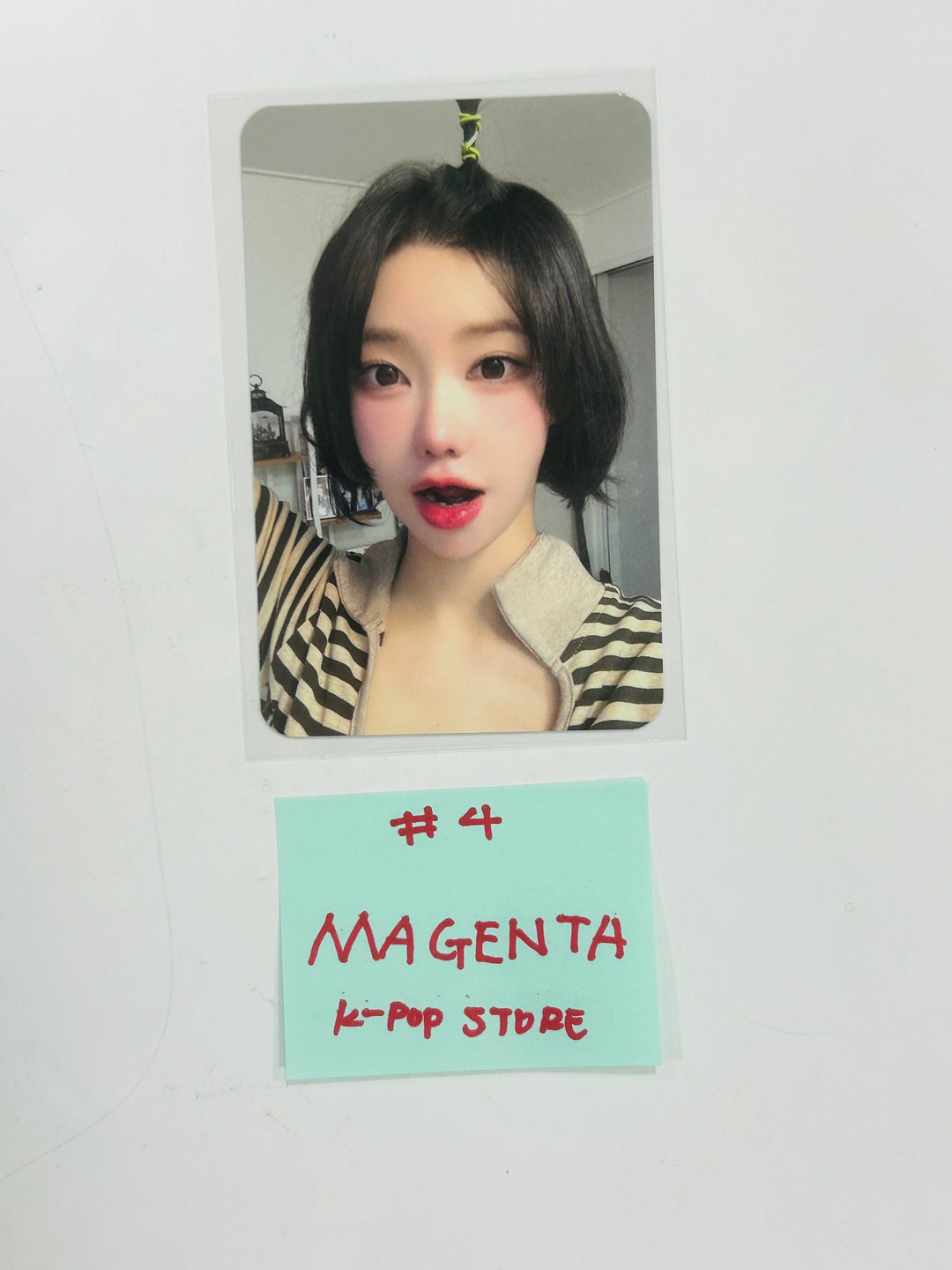 QWER "MANITO" - Kpop Store Fansign Event Photocard [24.4.29] - HALLYUSUPERSTORE