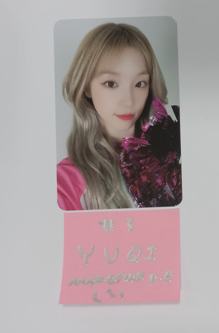 YUQI (Of (G) I-DLE) "YUQ1" - Makestar Fansign Event Photocard [24.4.30] - HALLYUSUPERSTORE