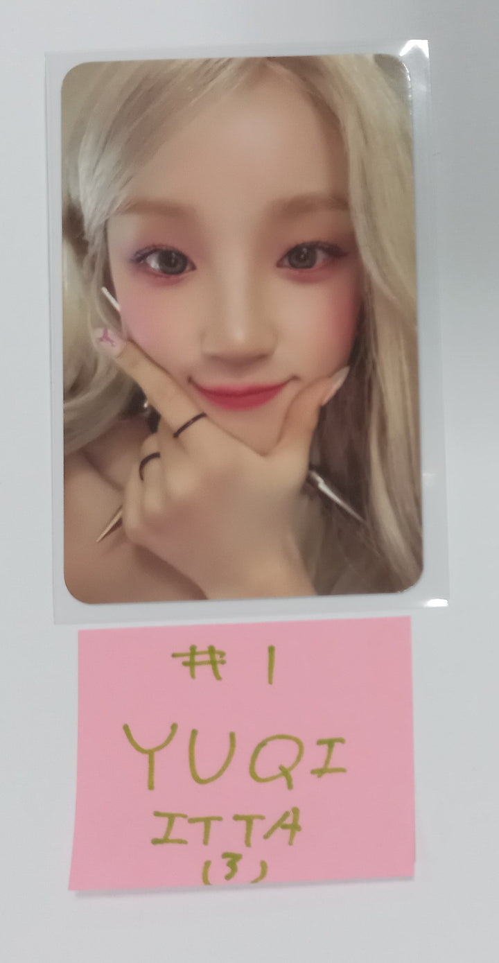 YUQI (Of (G) I-DLE) "YUQ1" - ITTA Pre-Order Benefit Photocard [24.4.30] - HALLYUSUPERSTORE
