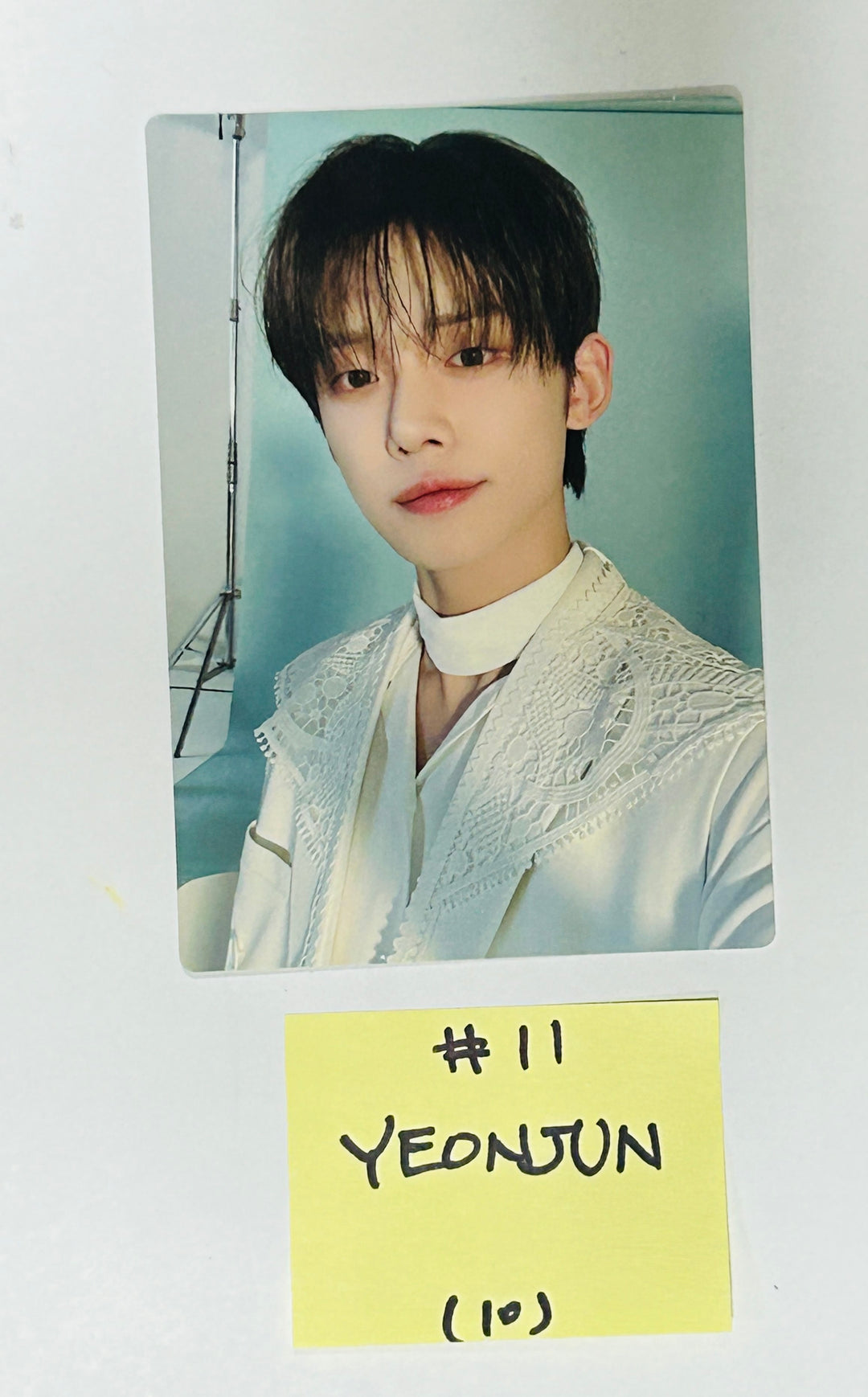 TXT "ACT : PROMISE" - Official Mini Photocard (1) [24.5.2] - HALLYUSUPERSTORE