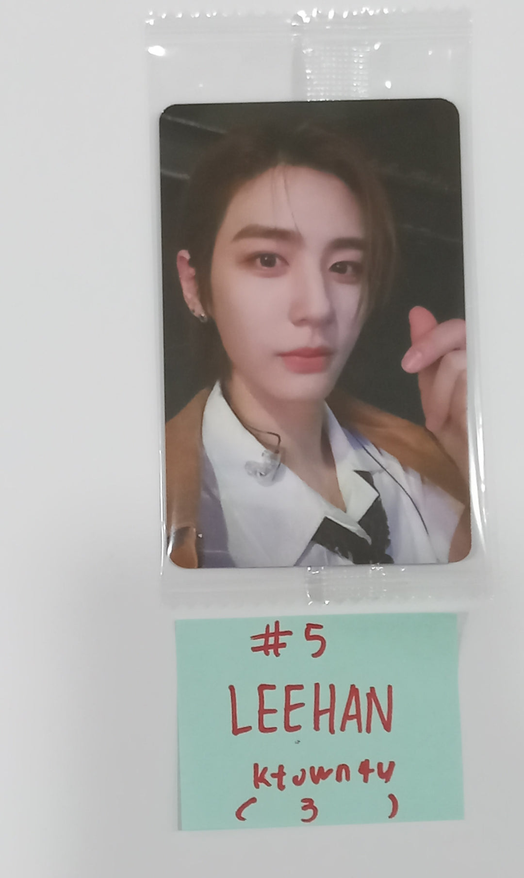 Boynextdoor  "HOW?" - Ktown4U Pre-Order Benefit Photocard [Sticker Ver.] [24.5.2] - HALLYUSUPERSTORE