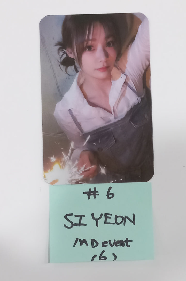 QWER - 1st Pop-Up Store "MANITO" MD Event Photocard [24.5.2] - HALLYUSUPERSTORE