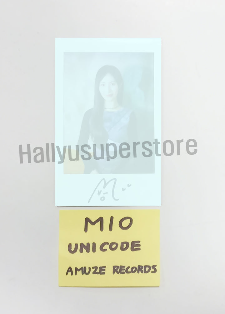 Mio (of UNICODE) "Hello World : Code J" - Hand Autographed(Signed) Polaroid [24. 05. 03] - HALLYUSUPERSTORE