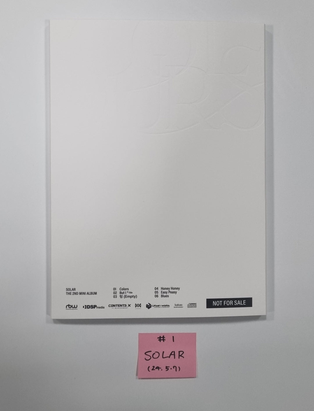 Solar "COLOURS" - Autographed (Printed Signed) Promo Album [24.5.7] - HALLYUSUPERSTORE
