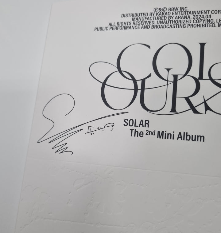 Solar "COLOURS" - Autographed (Printed Signed) Promo Album [24.5.7] - HALLYUSUPERSTORE