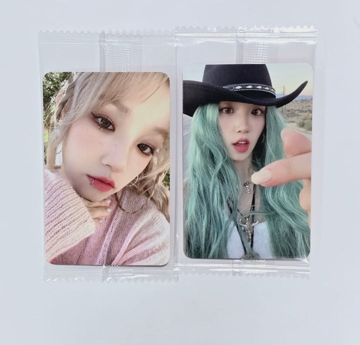 YUQI (Of (G) I-DLE) "YUQ1" - Ktown4U Pre-Order Benefit (Showcase Event) Photocard [24.5.7] - HALLYUSUPERSTORE