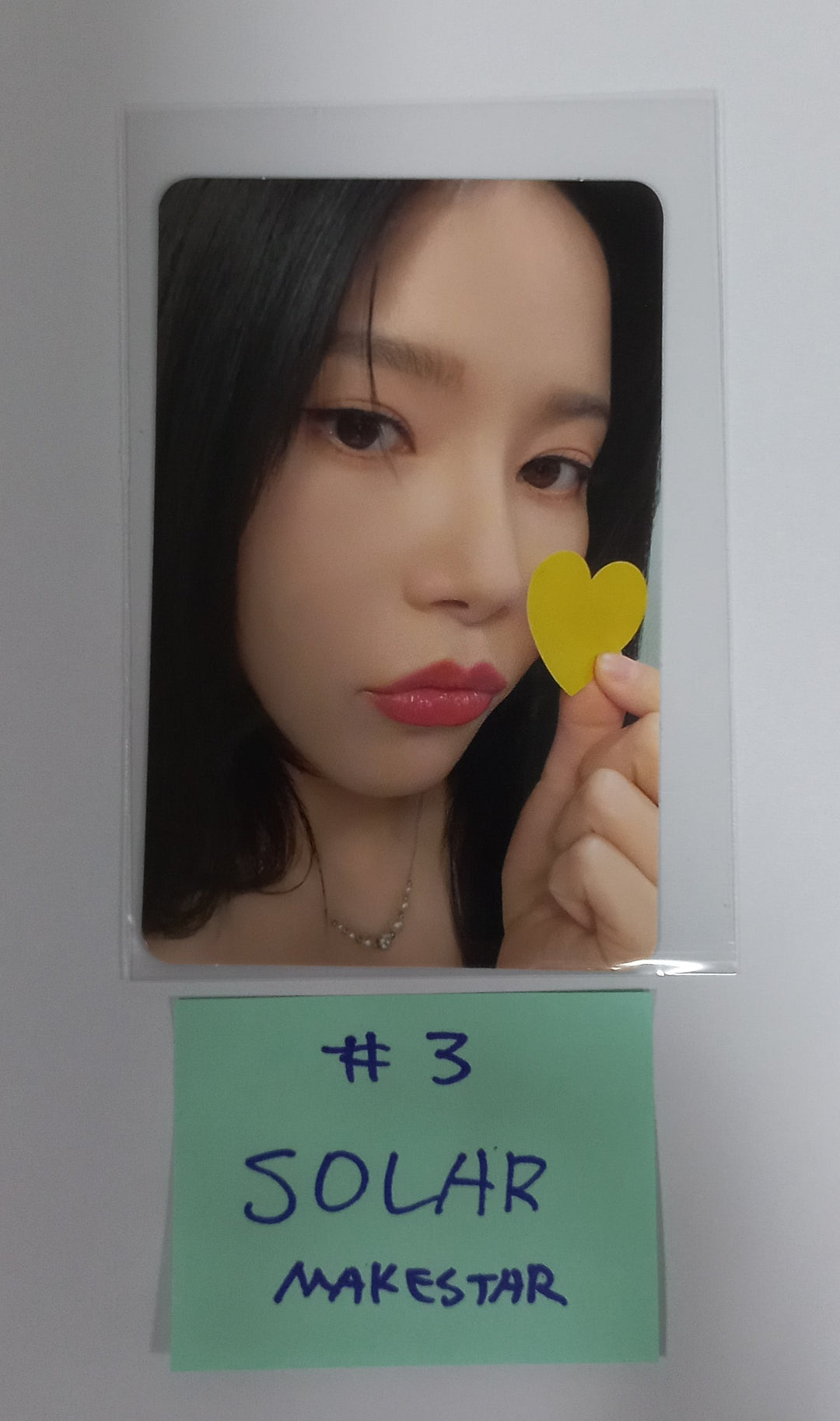 SOLAR "COLOURS" - Makestar Fansign Event Photocard, 2 Cut Photo [Palette Ver.] [24.5.9] - HALLYUSUPERSTORE