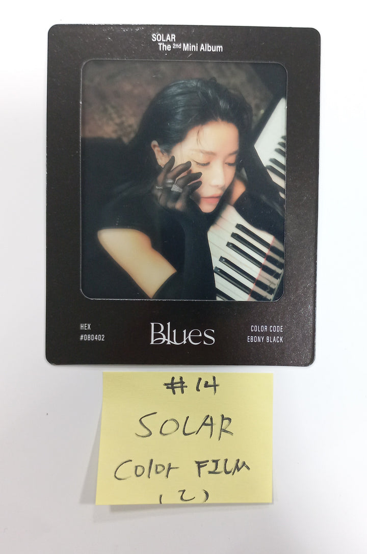 SOLAR "COLOURS" - Official Photocard, Color Film [Palette Ver.] [24.5.9] - HALLYUSUPERSTORE