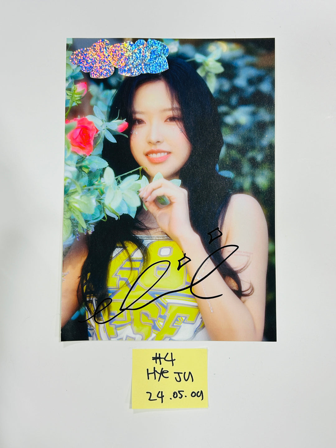 Loossemble - A Cut Page From Fansign Event Album [24.5.9] - HALLYUSUPERSTORE