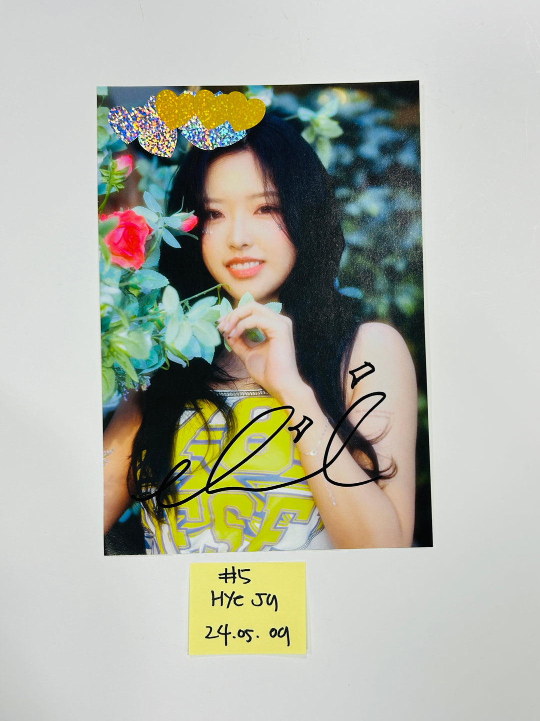 Loossemble - A Cut Page From Fansign Event Album [24.5.9] - HALLYUSUPERSTORE