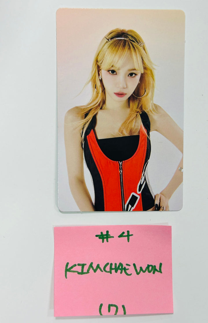 LE SSERAFIM "FEARNADA" - Official Mini Photocard (1) [24.5.10] - HALLYUSUPERSTORE