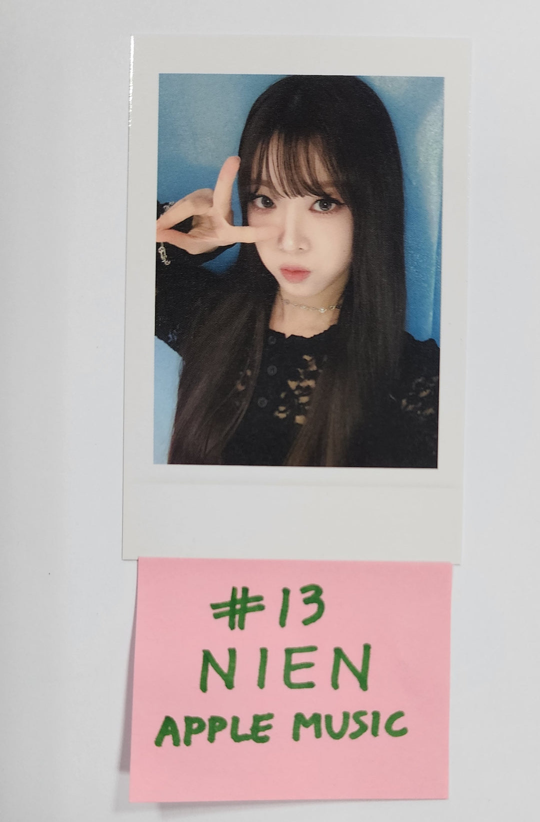 tripleS "ASSEMBLE24" - Apple Music Pre-Order Benefit Photocard [24.5.10] - HALLYUSUPERSTORE