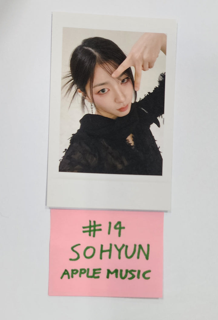 tripleS "ASSEMBLE24" - Apple Music Pre-Order Benefit Photocard [24.5.10] - HALLYUSUPERSTORE