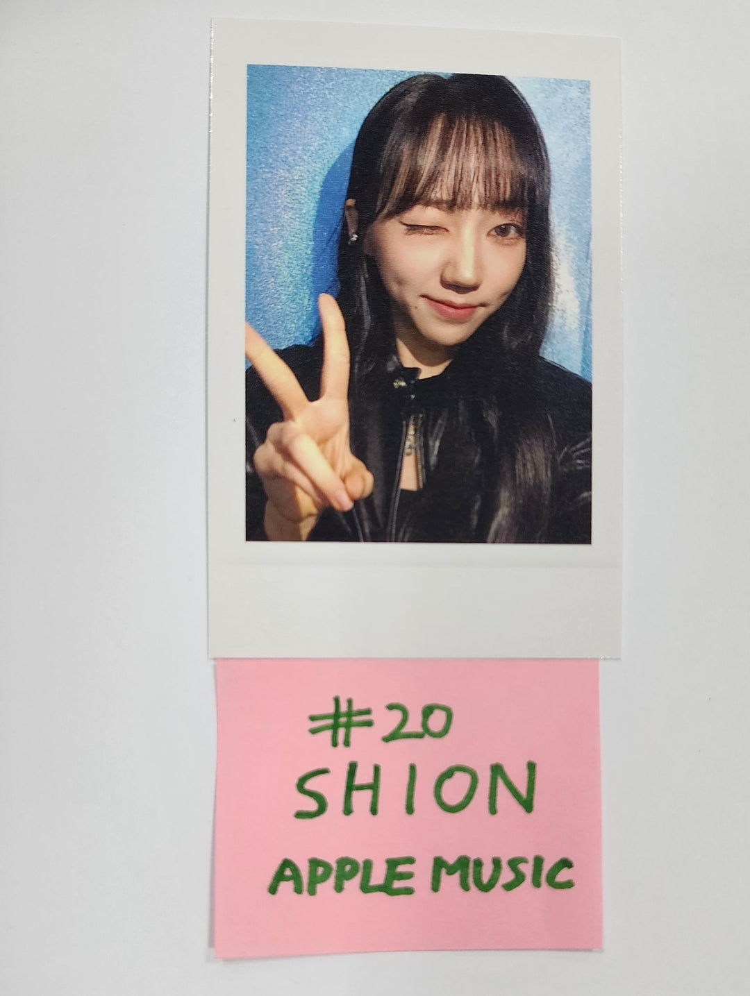 tripleS "ASSEMBLE24" - Apple Music Pre-Order Benefit Photocard [24.5.10] - HALLYUSUPERSTORE