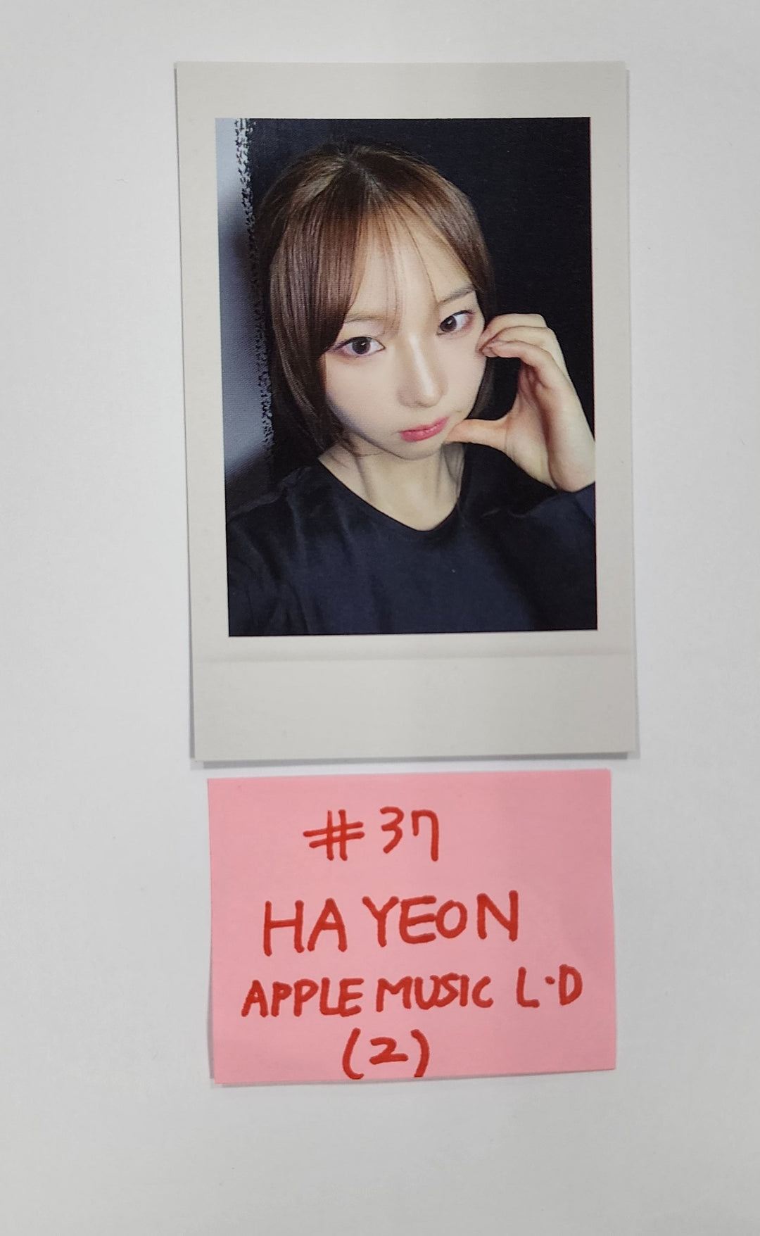 tripleS "ASSEMBLE24" - Apple Music Lucky Draw Event Photocard [24.5.10] - HALLYUSUPERSTORE