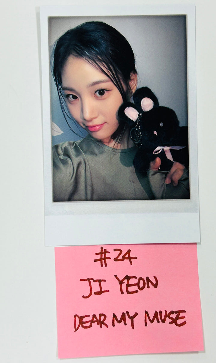 tripleS "ASSEMBLE24" - Dear My Muse Pre-Order Benefit Photocard [24.5.10] - HALLYUSUPERSTORE