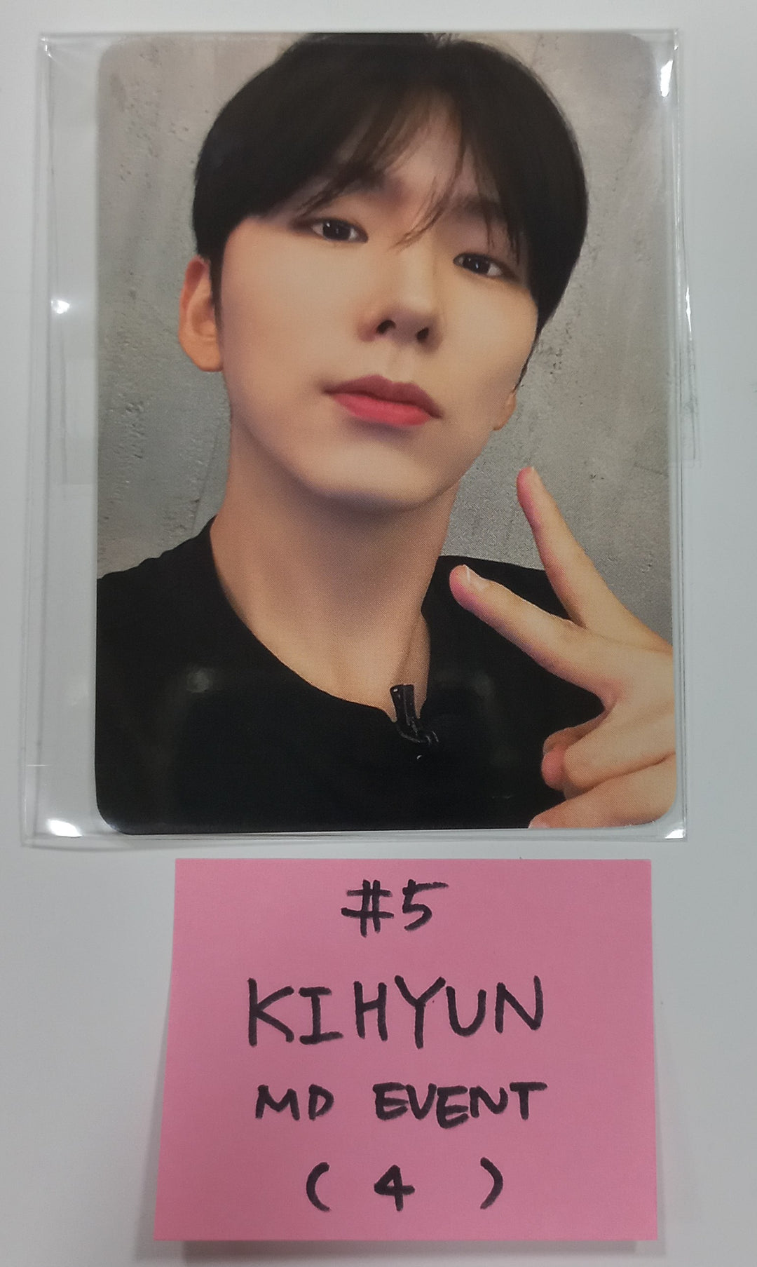MONSTA X "MONMUNGCHI X : WELCOME PARTY" MONSTA X POP-UP STORE - Soundwave Official MD Event Photocard [24.5.10] - HALLYUSUPERSTORE