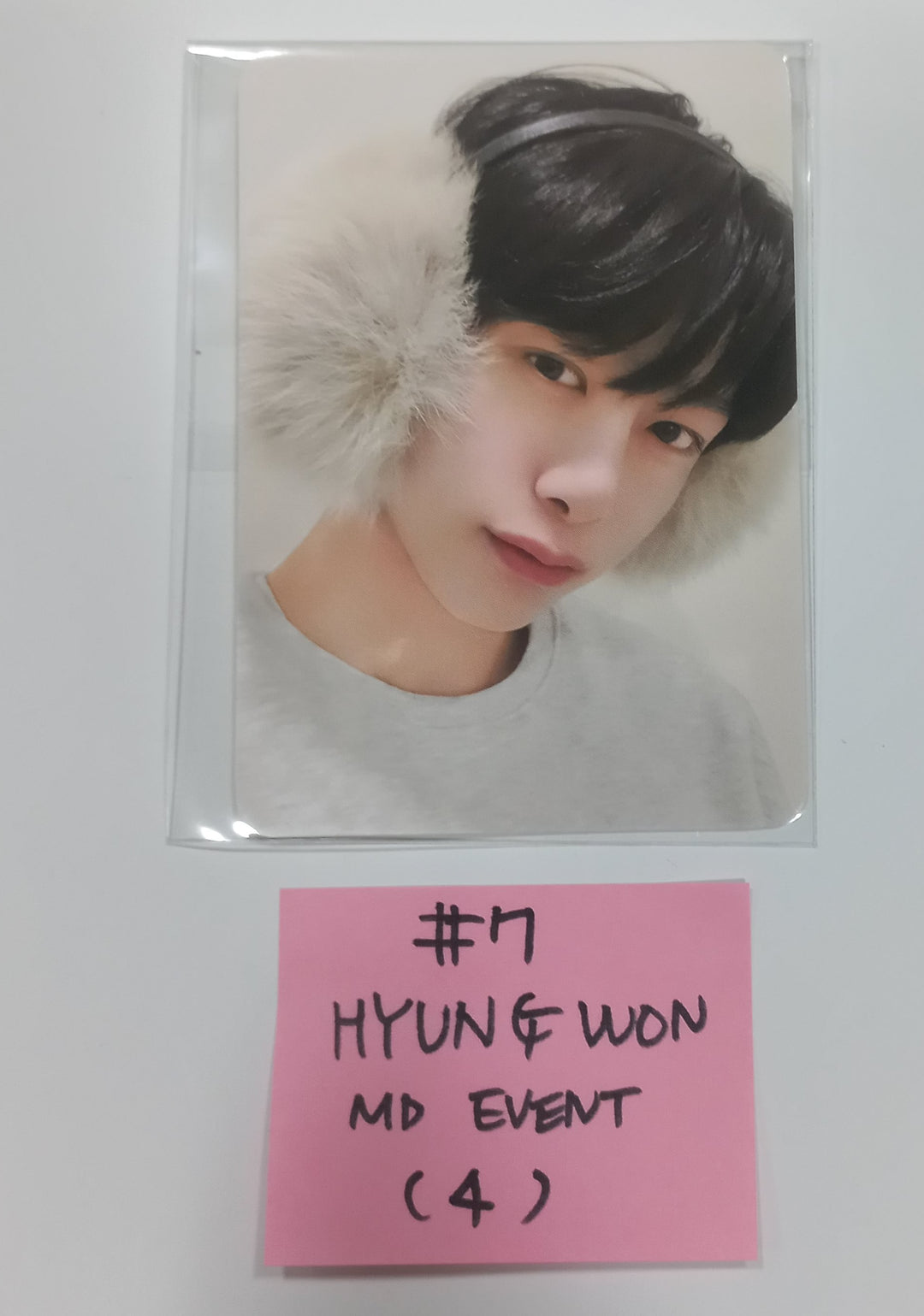 MONSTA X "MONMUNGCHI X : WELCOME PARTY" MONSTA X POP-UP STORE - Soundwave Official MD Event Photocard [24.5.10] - HALLYUSUPERSTORE